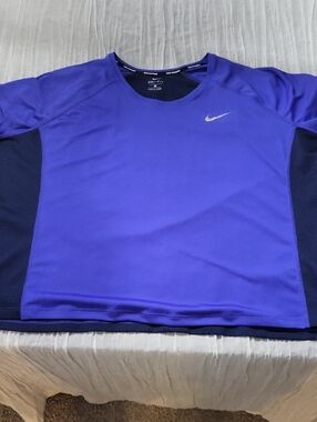 Nike 3x Blue And Black Dri Fit Performance Short Sleeve Shirt With Mesh